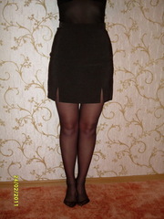 Продам юбку  темно-серую 20 грн.