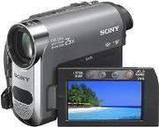 цифровую видеокамеру Sony DCR-HC48E в отличном состоянии 1700 грн