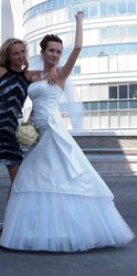 Свадебное платье из салона, б/у