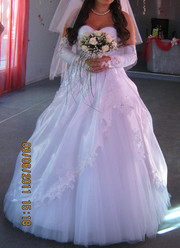 Продам белоснежное свадебное платье