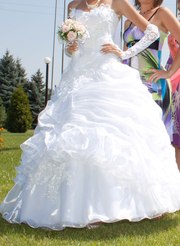 Продам свадебное платье в Павлограде