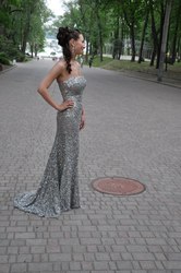 дорогое выпускное платье sherri hill