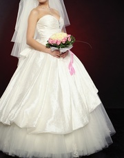 Продам самое красивое свадебное платье!) 