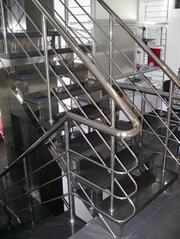 Лестницы и перила из нержавеющей стали в Днепропетровске