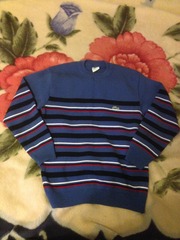 Продам свитер для мальчика