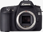 Фотоаппарат Canon EOS 30D бустер Canon BG-E2 2 батареи окуляр пульт ДУ